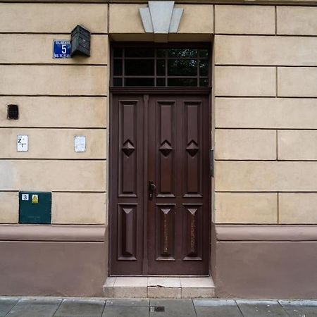 Asnyka Old Town Apartment Красков Екстериор снимка