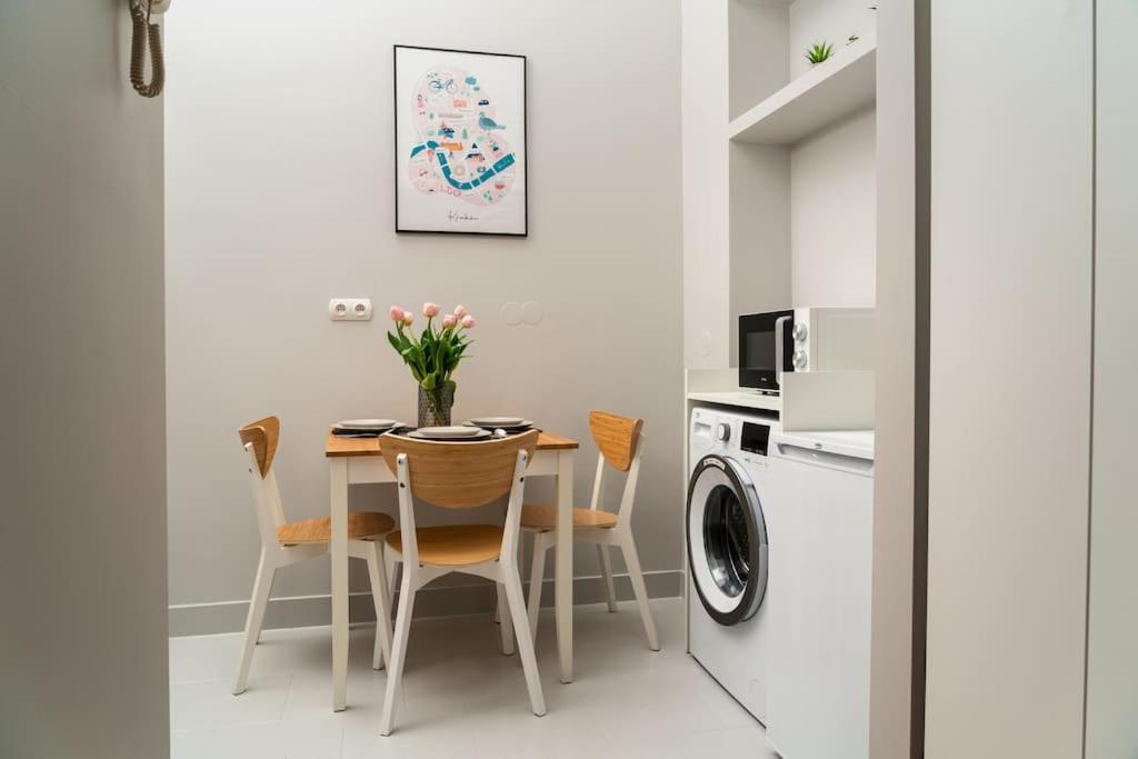 Asnyka Old Town Apartment Красков Екстериор снимка